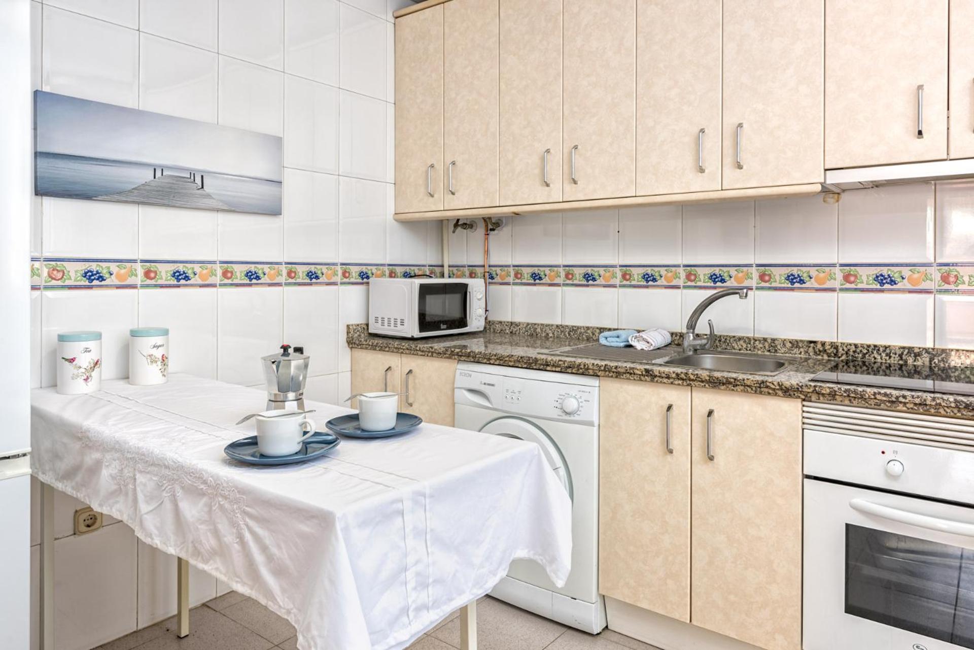 Castillo Sohail Townhouse Near The Beach By Costarentals - Ref 101 فوينخيرولا المظهر الخارجي الصورة