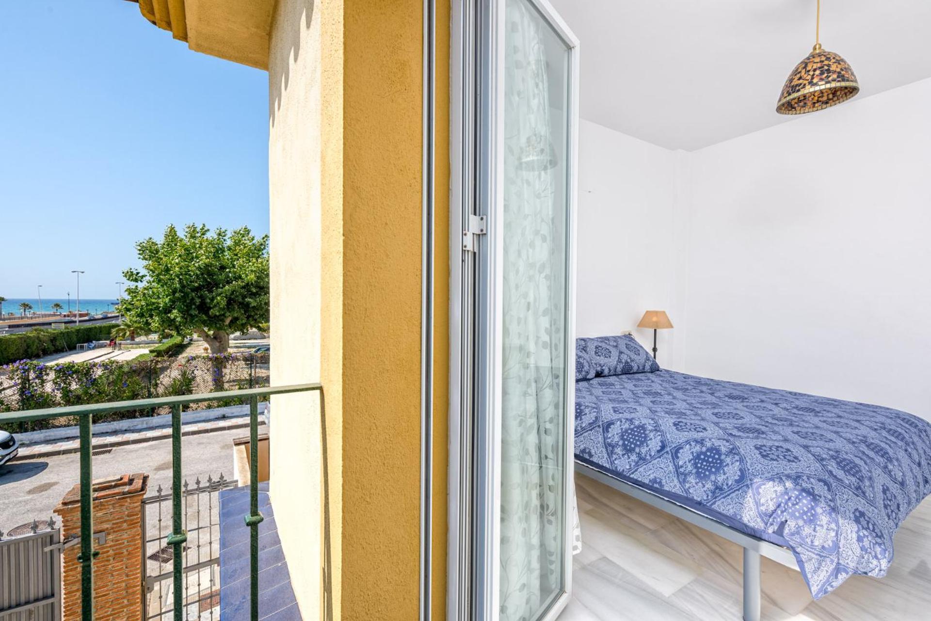 Castillo Sohail Townhouse Near The Beach By Costarentals - Ref 101 فوينخيرولا المظهر الخارجي الصورة